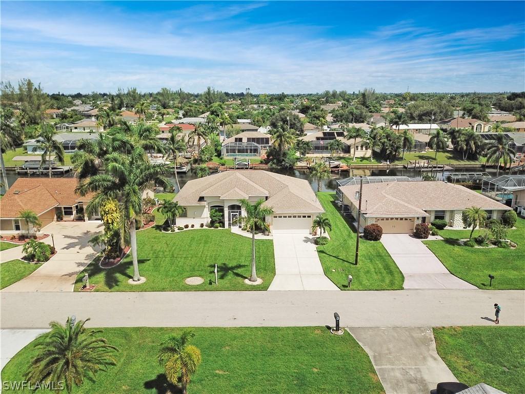515 SE 33rd Ter., Cape Coral, FL 33904