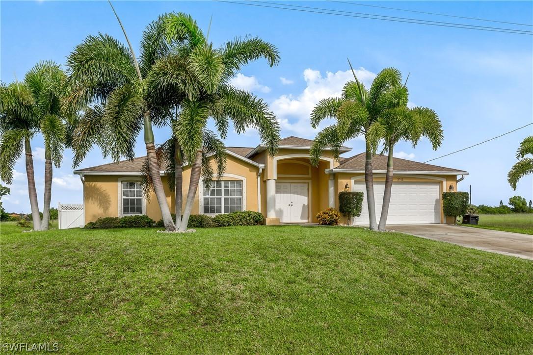 2712 NW 4th Ave., Cape Coral, FL 33993