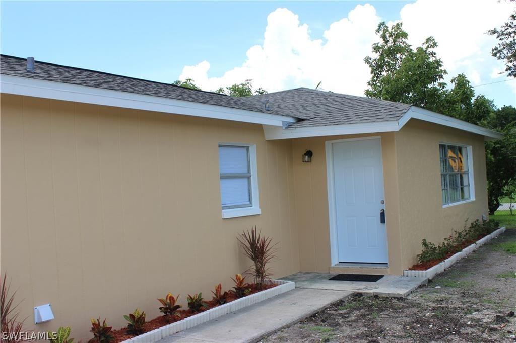 1010 Windsor Dr., Fort Myers, FL 33905