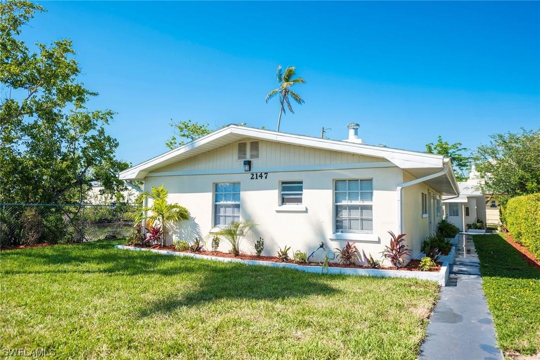 2147 Washington Ave., Naples, FL 34112