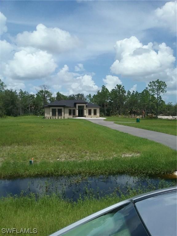 37th Ave., Naples, FL 34120