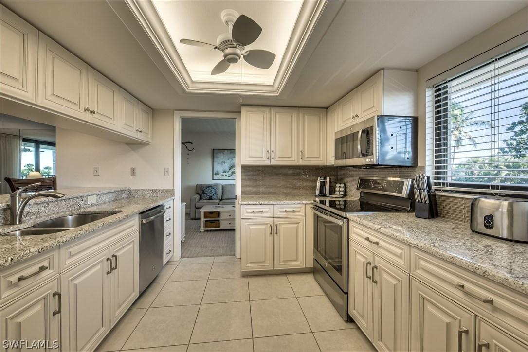 1401 Middle Gulf Dr. #T301, Sanibel, FL 33957