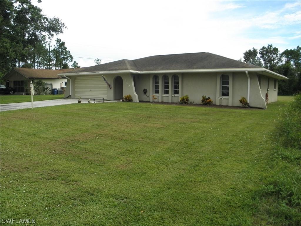 302 E 7th St., Lehigh Acres, FL 33972