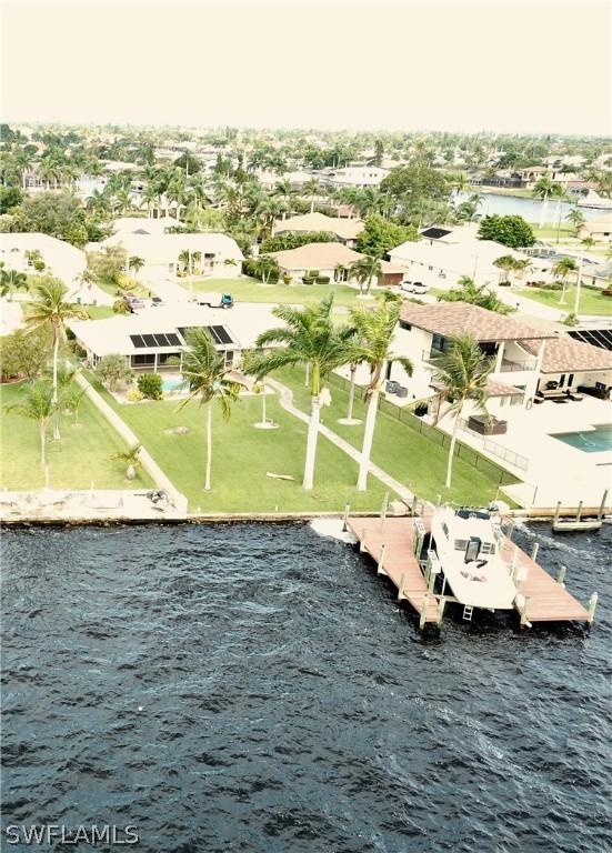 3627 SE 21st Pl., Cape Coral, FL 33904