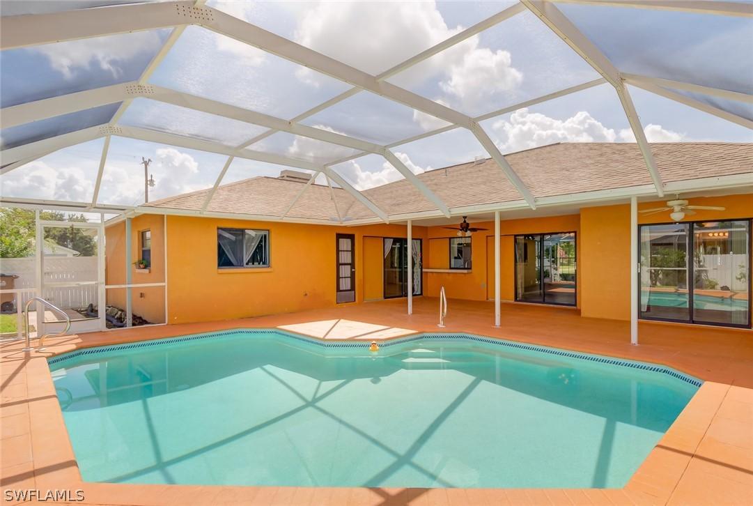 201 SW 33rd Ter., Cape Coral, FL 33914