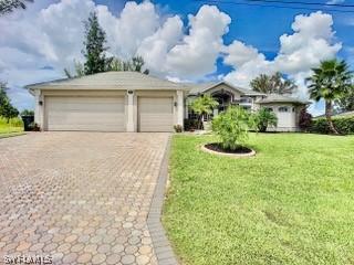 927 SW 24th St., Cape Coral, FL 33991