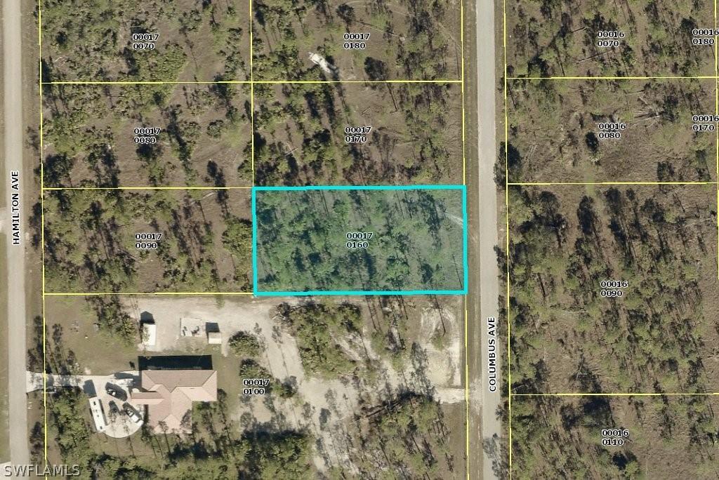 907 Columbus Ave., Lehigh Acres, FL 33972