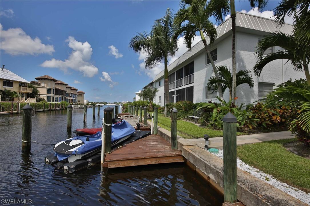 1320 Blue Point Ave. #4, Naples, FL 34102