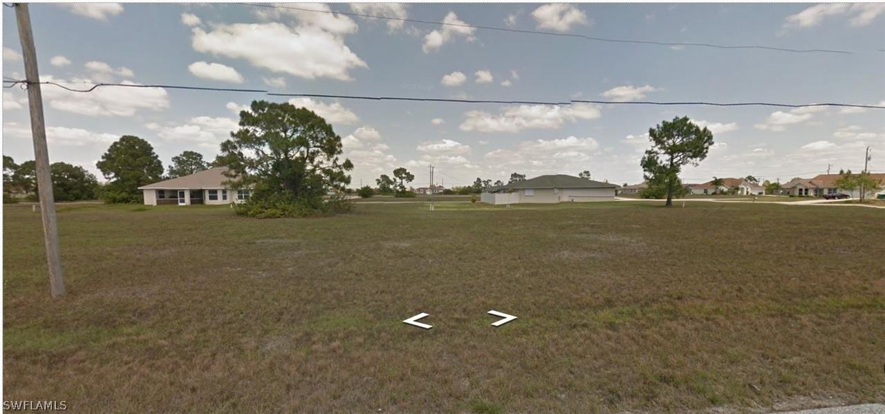 1727 NW 15th St., Cape Coral, FL 33993