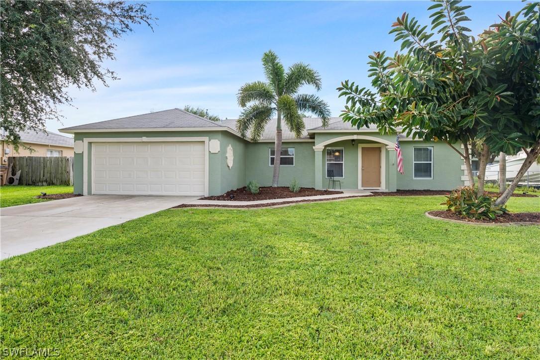 204 SE 27th Ter., Cape Coral, FL 33904