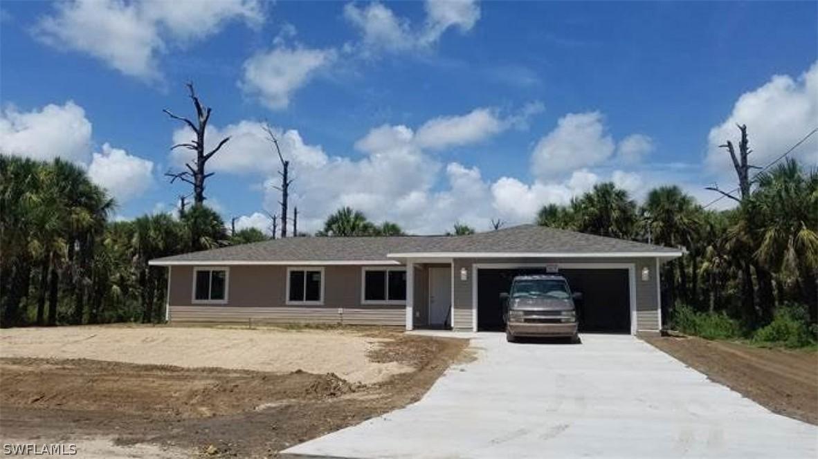 126 Navarra Ave., Lehigh Acres, FL 33974