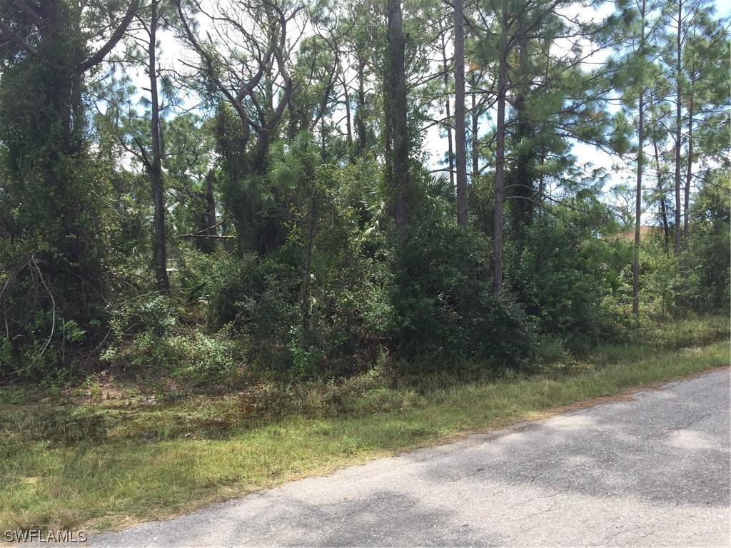 3201 43rd St., Lehigh Acres, FL 33976