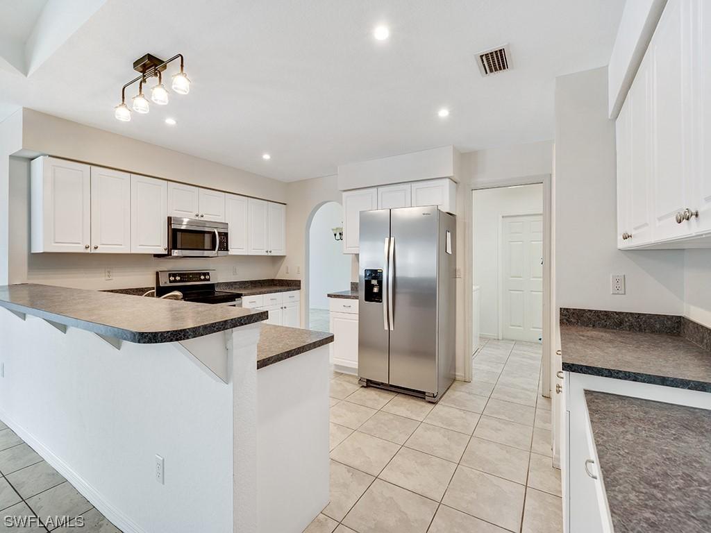 712 SW 9th Ave., Cape Coral, FL 33991