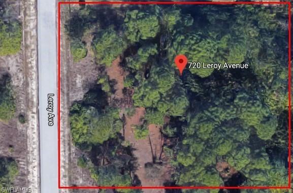 720 Leroy Ave., Lehigh Acres, FL 33972