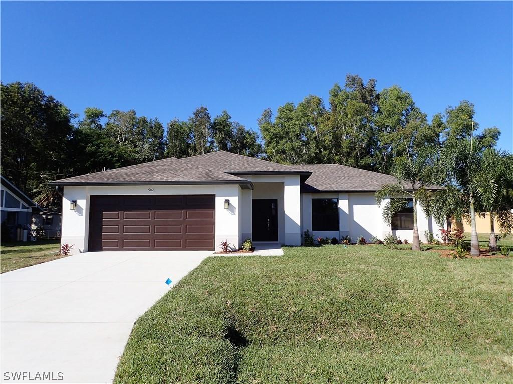 902 SE 1st Pl., Cape Coral, FL 33990