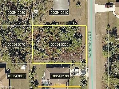 222 Wanatah Ave., Lehigh Acres, FL 33974