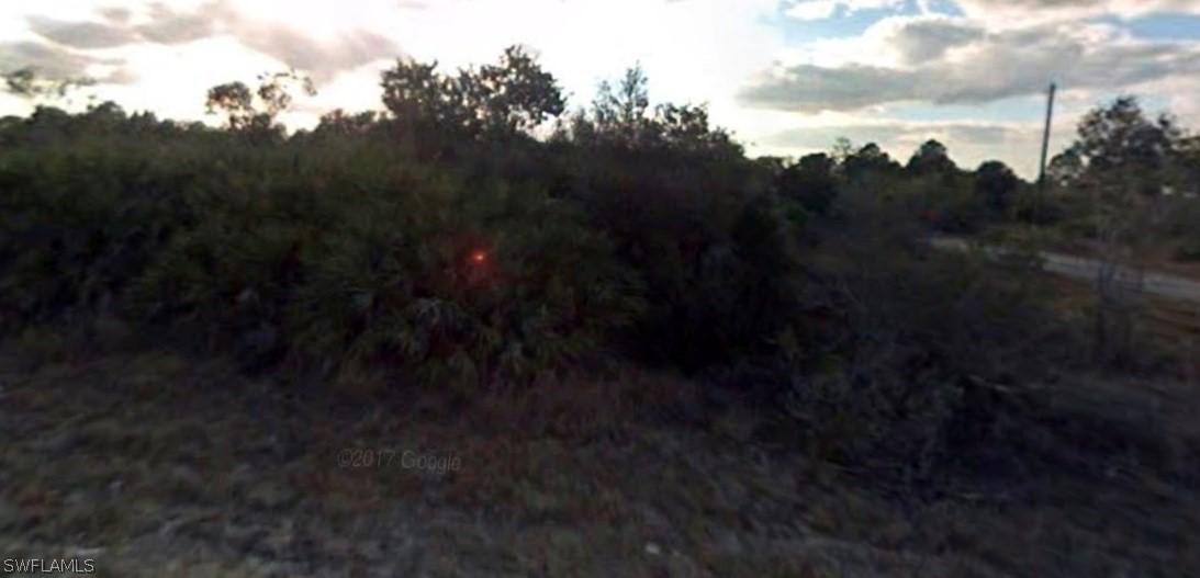 6019 Laura Ave., Lehigh Acres, FL 33971