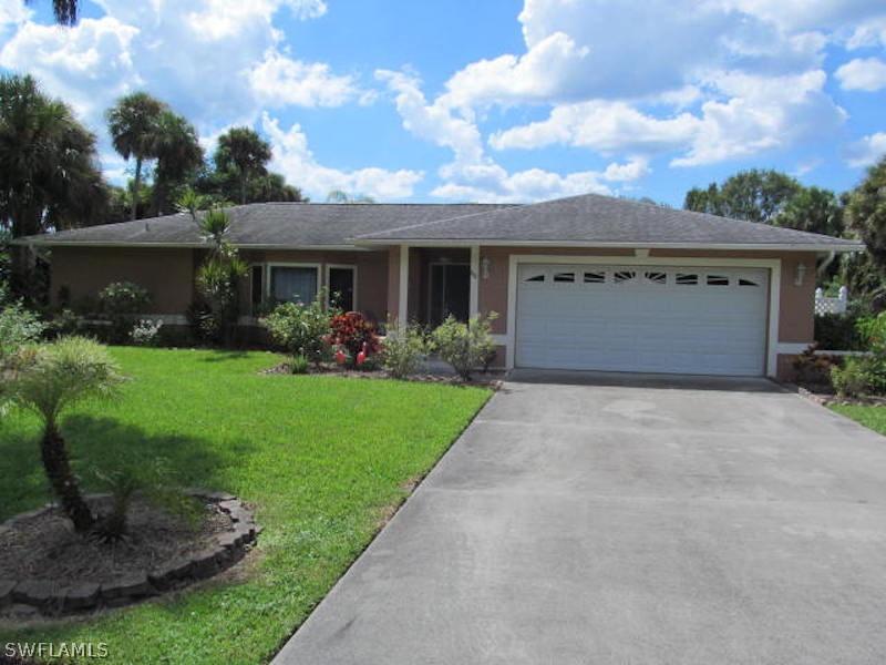 611 Jefferson Ave., Lehigh Acres, FL 33936