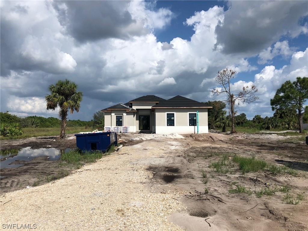 4944 8th St., Naples, FL 34120