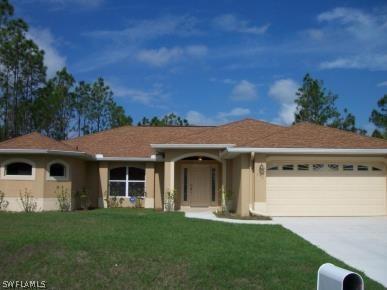 838 Puccini Ave., Lehigh Acres, FL 33974