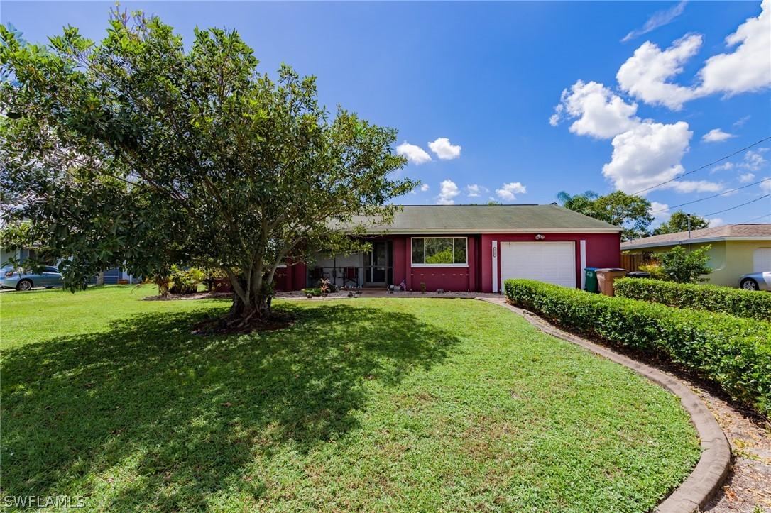 1722 NE 6th Ter., Cape Coral, FL 33909