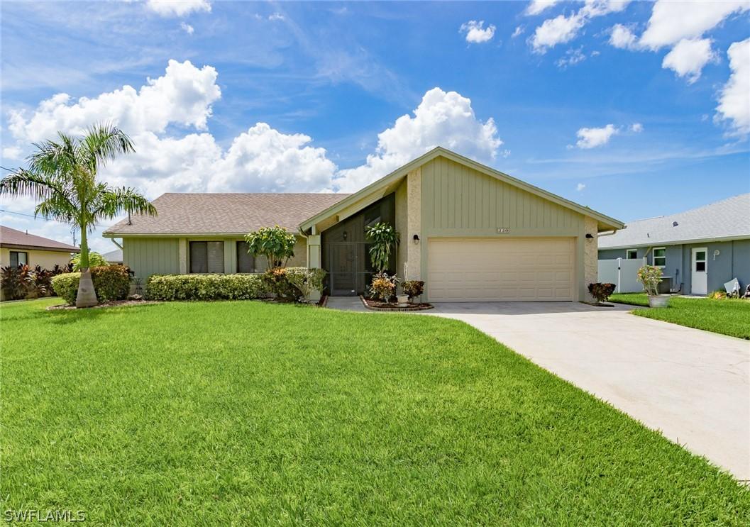 230 SW 44th Ter., Cape Coral, FL 33914