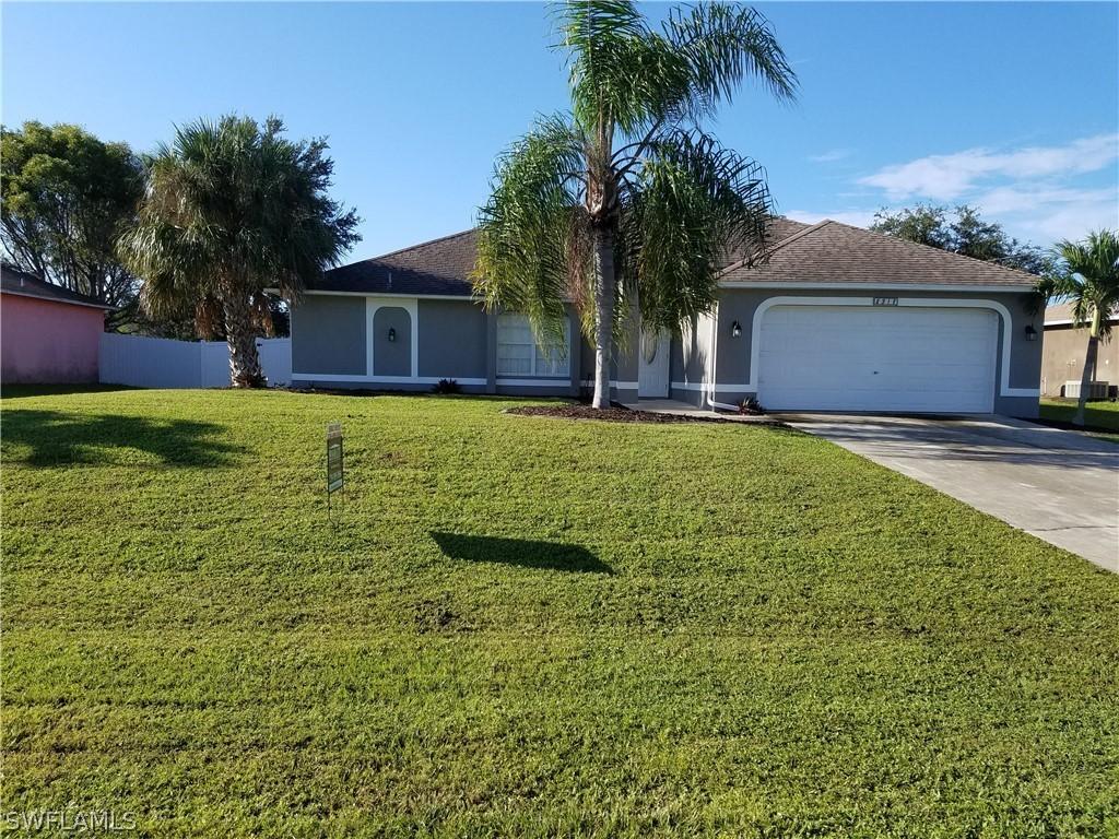 2318 SW 17th Ter., Cape Coral, FL 33991
