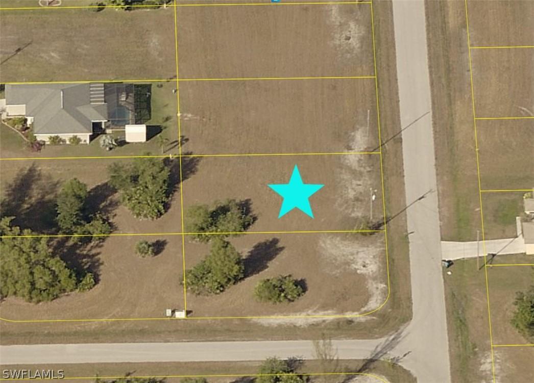 1704 NW 2nd Ave., Cape Coral, FL 33993