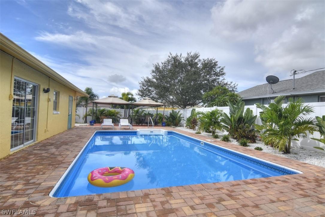 104 NE 15th Pl., Cape Coral, FL 33909