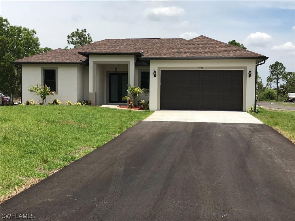 1082 10th Ave., Naples, FL 34120