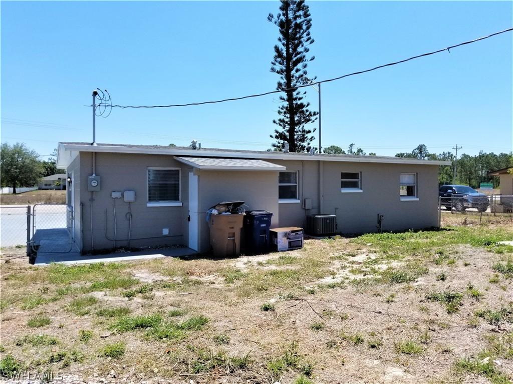 903 Joel Blvd., Lehigh Acres, FL 33936