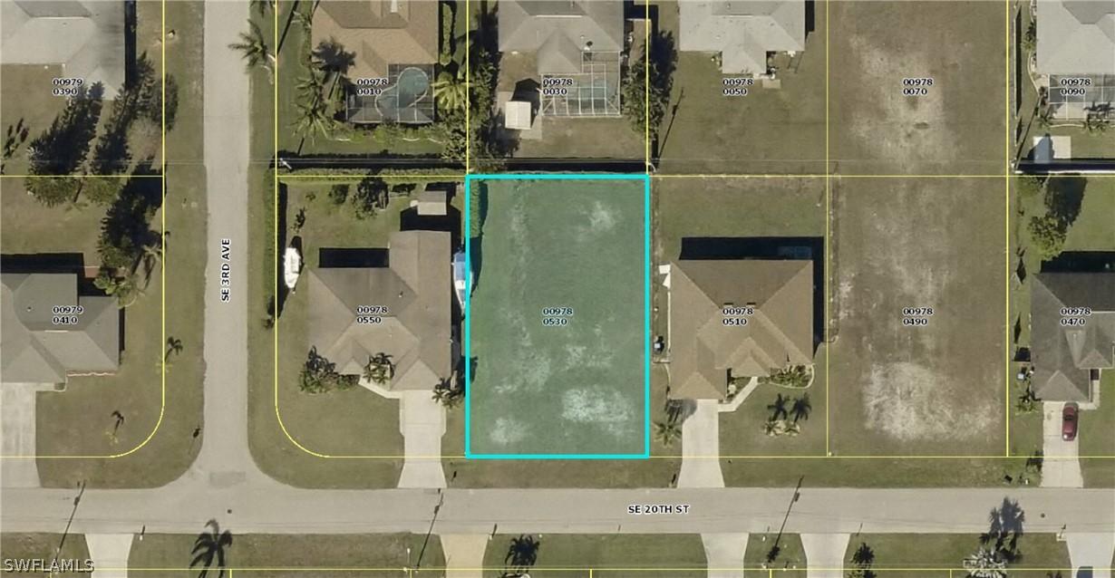 305 SE 20th St., Cape Coral, FL 33990