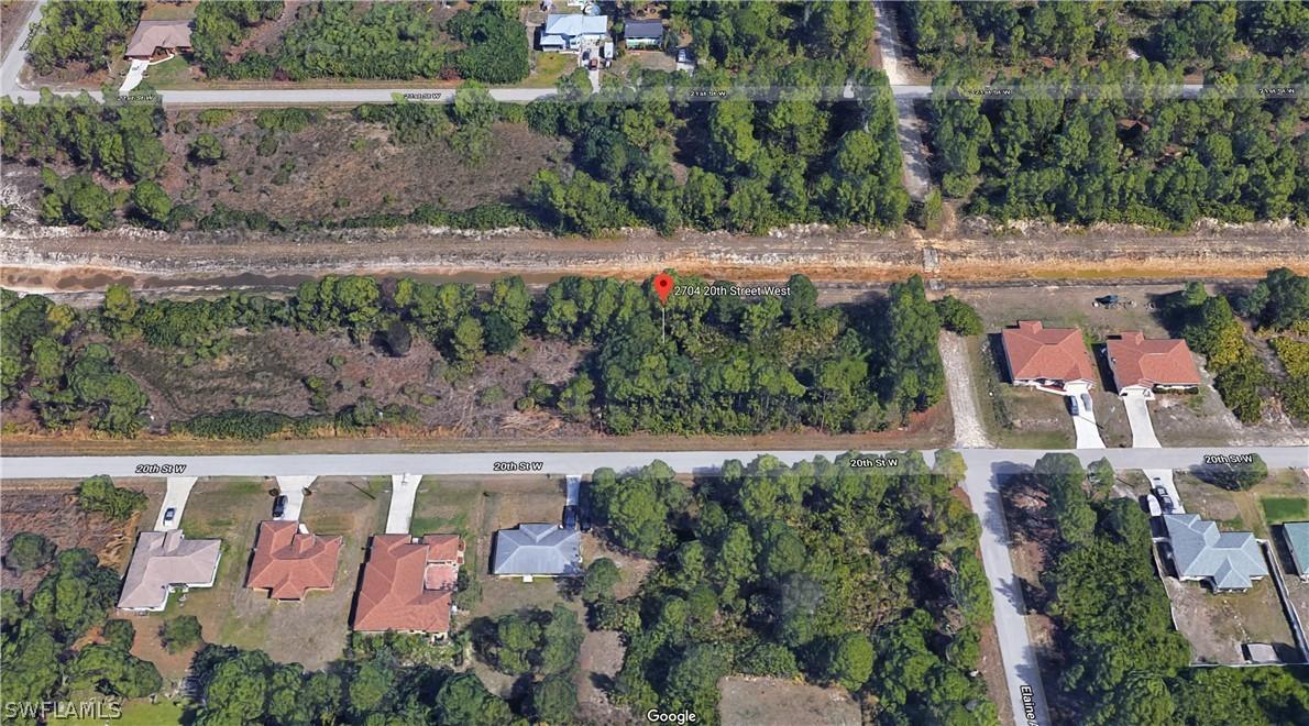 2704 20th St., Lehigh Acres, FL 33971
