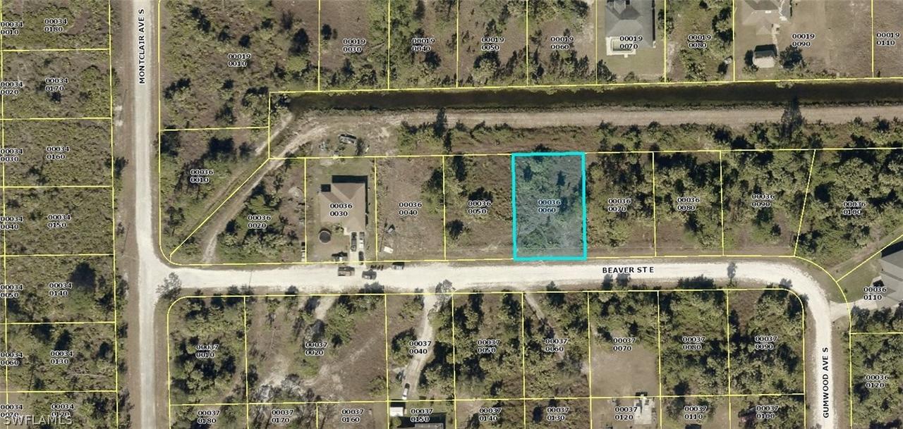 1217 Beaver St., Lehigh Acres, FL 33974