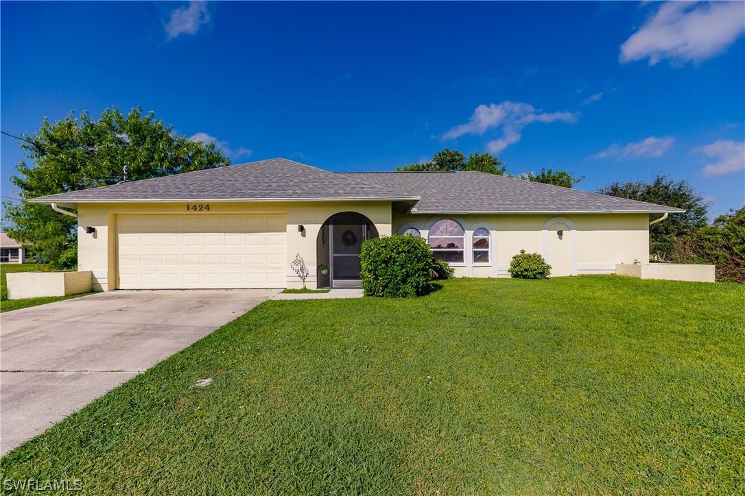 1424 NW 12th Pl., Cape Coral, FL 33993