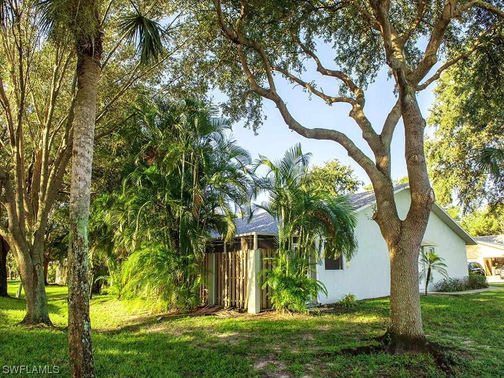 12355 Londonderry Ln., Bonita Springs, FL 34135