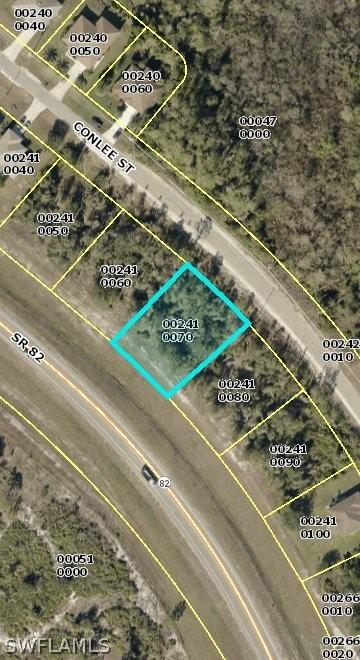 416 Conlee St., Lehigh Acres, FL 33974