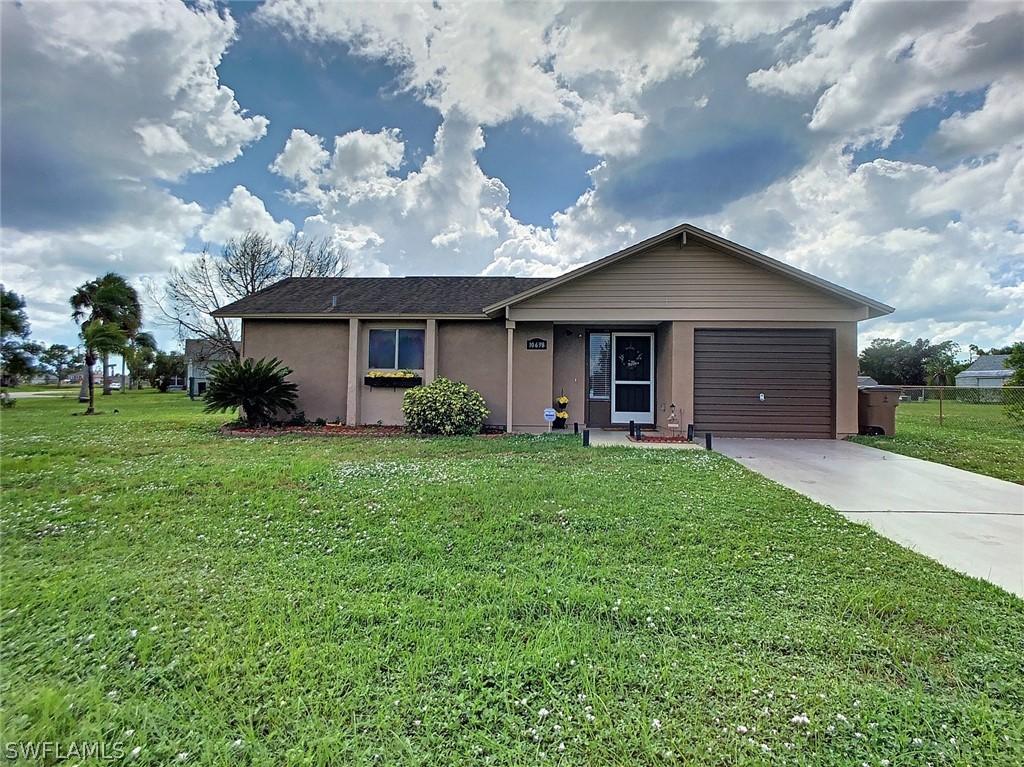 10698 Tuliptree Ct., Lehigh Acres, FL 33936