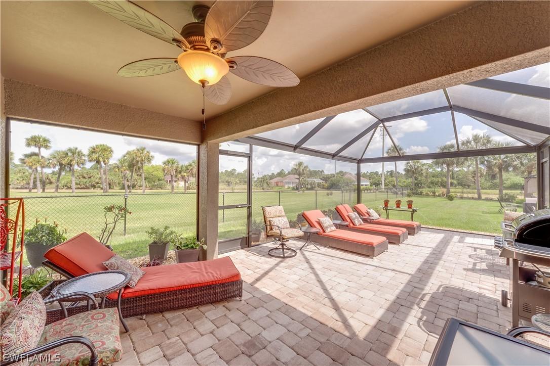 249 Shadow Lakes Dr., Lehigh Acres, FL 33974