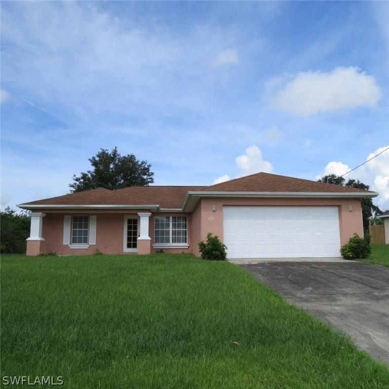 430 Pinehurst Ave., Lehigh Acres, FL 33974