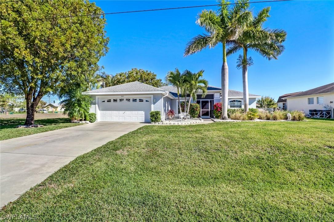 1943 NE 5th Ter., Cape Coral, FL 33909