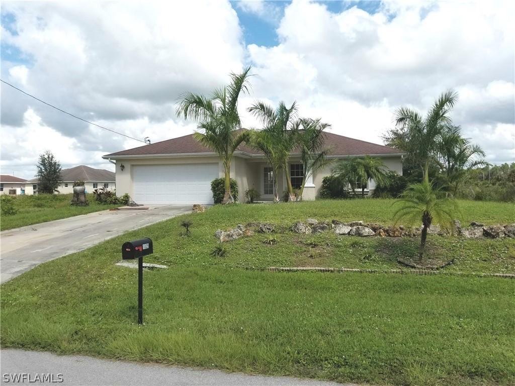 1025 Durand St., Lehigh Acres, FL 33974