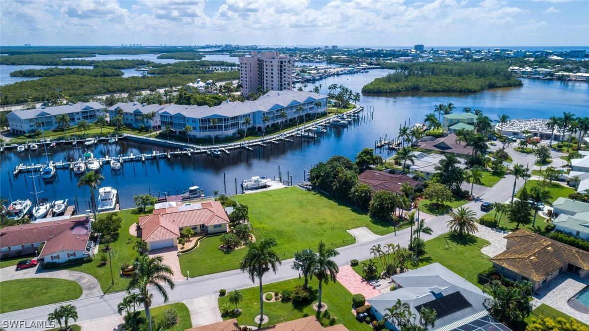 18499 Cutlass Dr., Fort Myers Beach, FL 33931