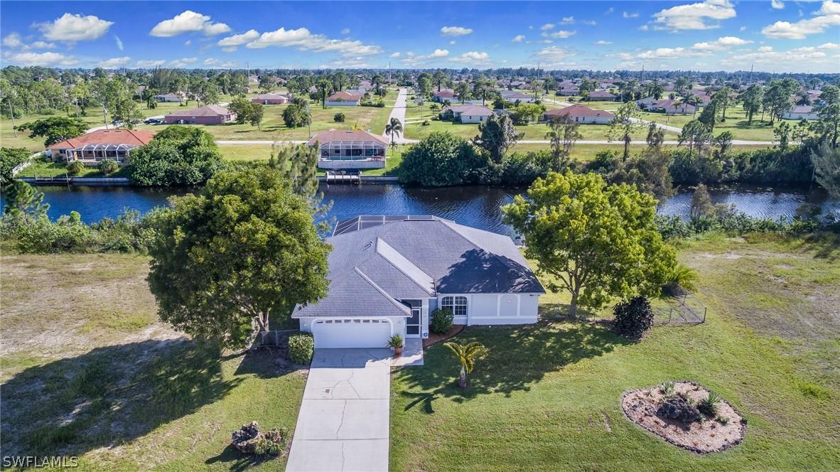 1916 NW 27th St., Cape Coral, FL 33993