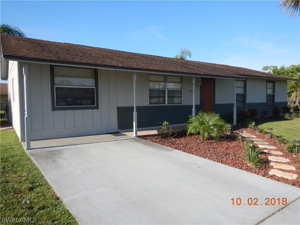 19368 Coraltree Ct., Lehigh Acres, FL 33936