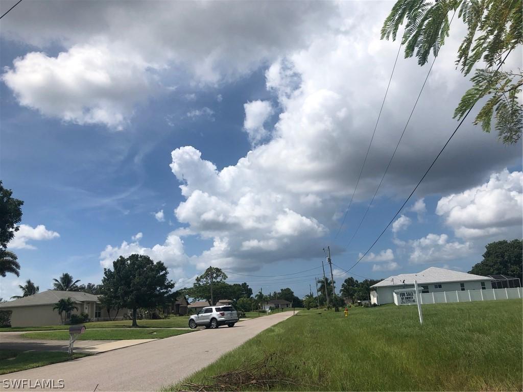 2301 SW 21st St., Cape Coral, FL 33991