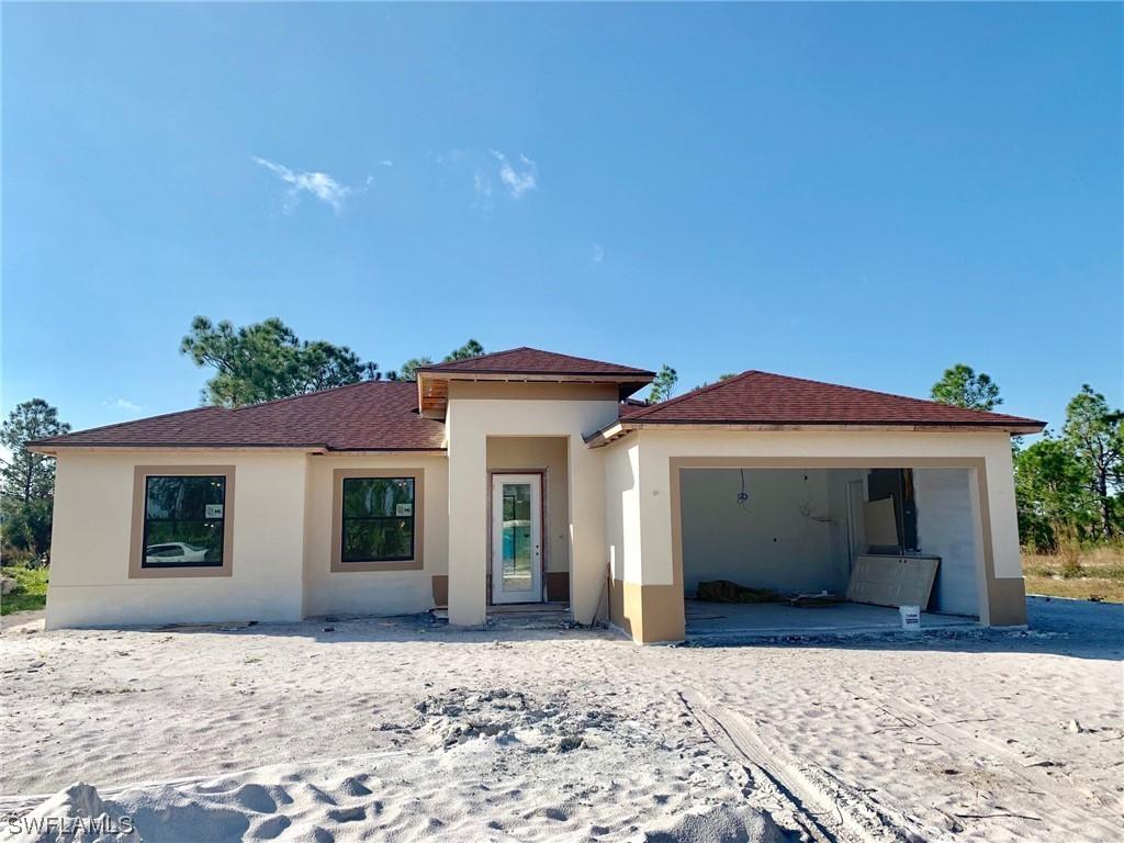 2472 58th Ave., Naples, FL 34120