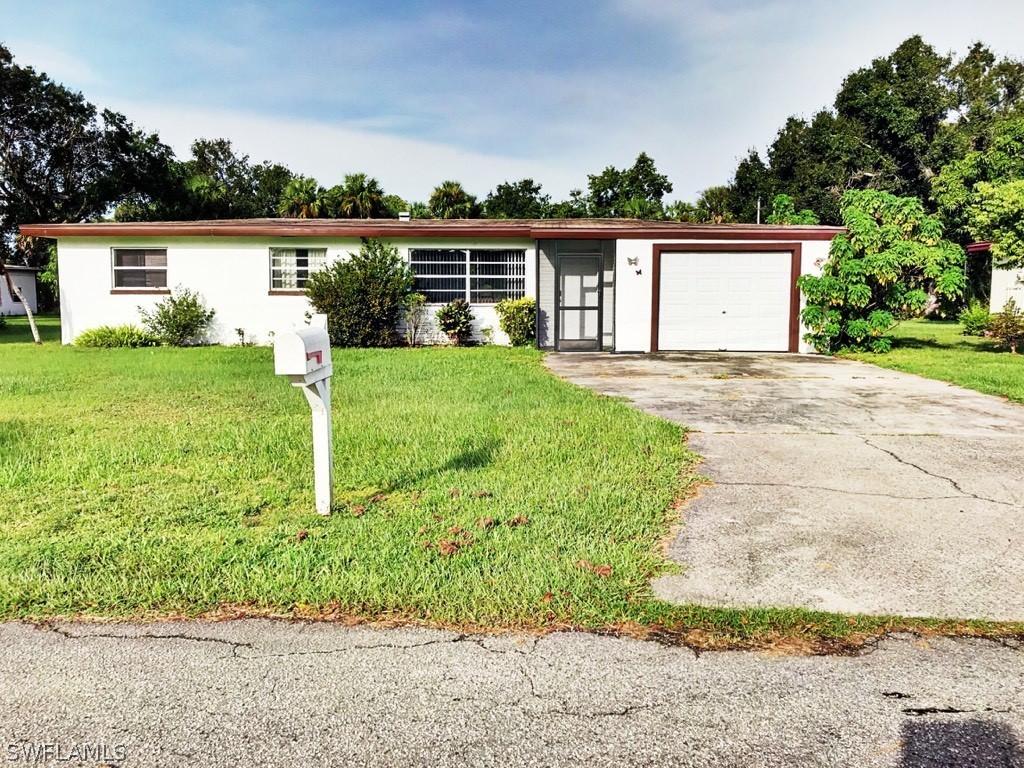 318 Carol Dr., Fort Myers, FL 33905