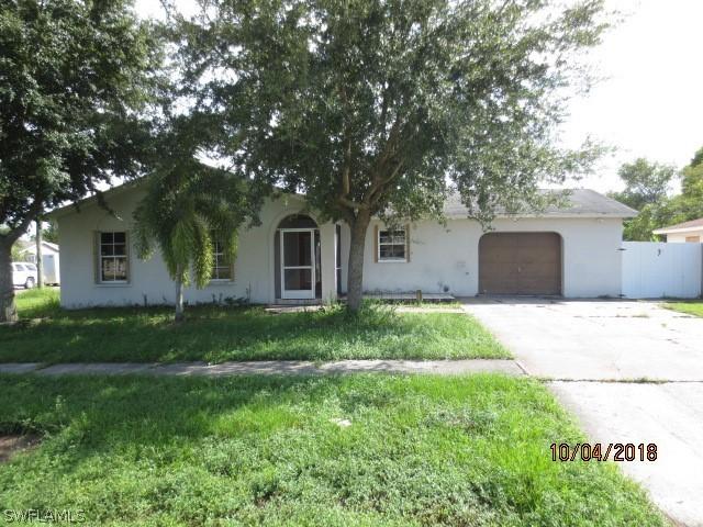 911 Happy Rd., Fort Myers, FL 33903