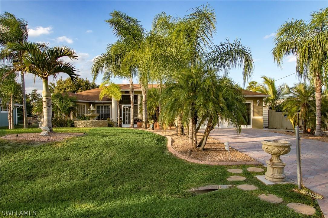 2714 10th St., Lehigh Acres, FL 33971